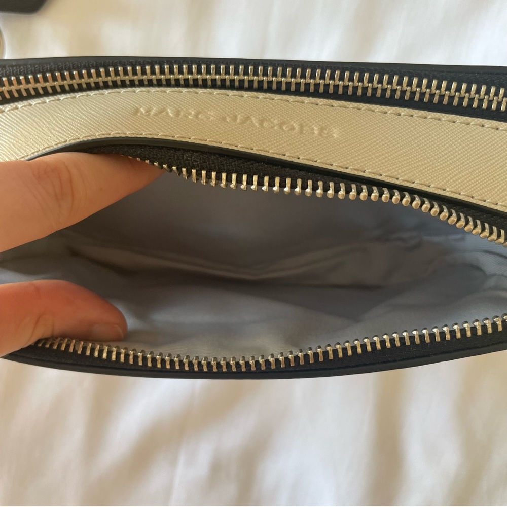 Marc Jacobs The Snapshot - Wolf Grey Multi - Picture 9 of 16